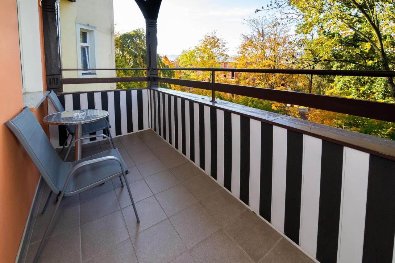 Willa Diament Kudowa-Zdrój Exterior foto
